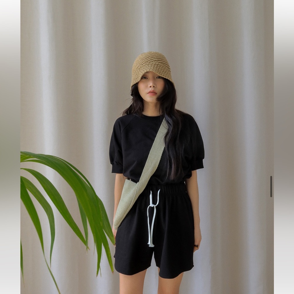 Stylenanda Raglan sleeve t shirt and shorts set